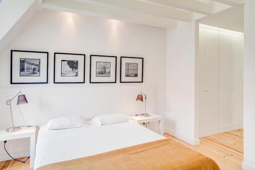 Hello Lisbon Terreiro Do Paco Apartments Екстер'єр фото